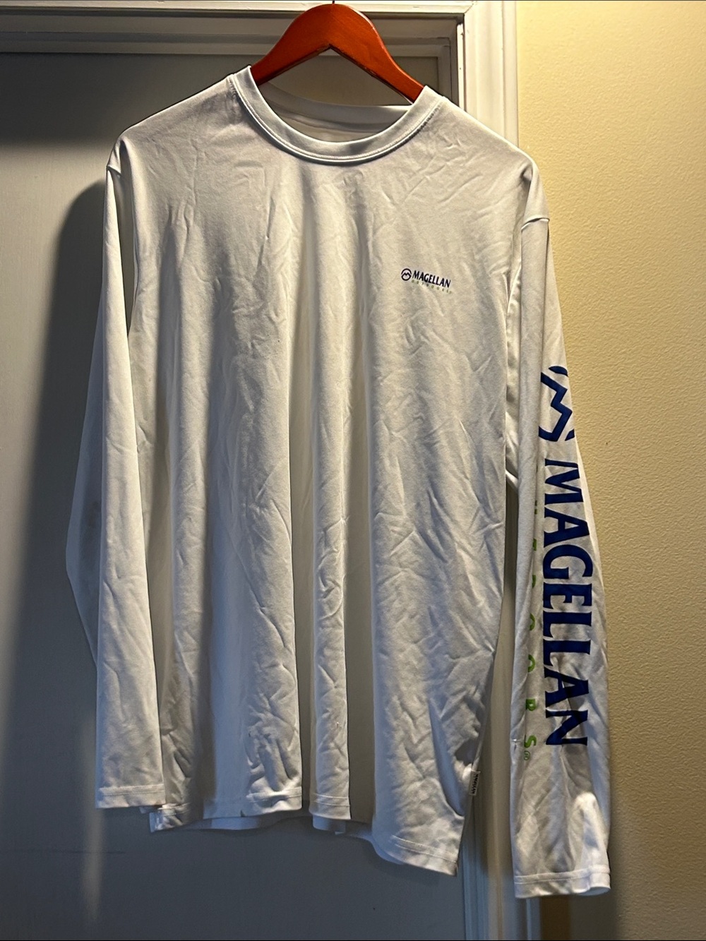 Magellan Outdoors White Long Sleeve Performance Tee with Blue Sleeve Logo
